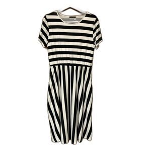NWT Levaca Short Sleeve Striped T-Shirt Dress with Pockets Sz. Large
